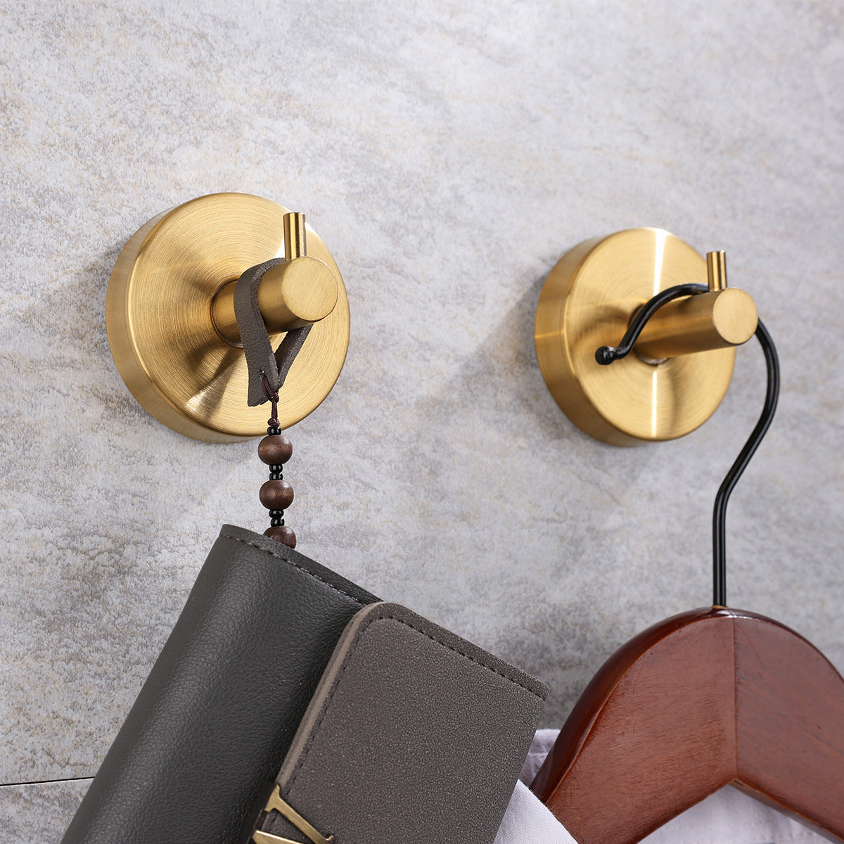 EOCO Vacuum Suction Cup Hook No Drill Bathroom Towel Hanger Wall Hook Clothes Holder Kitchen Storage Accessories
